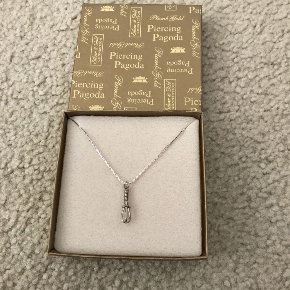Piercing Pagoda silvertone Baking Whisk necklace, 18", NEW in box